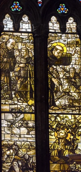 圣弗朗西斯彩绘玻璃祭坛圣玛丽亚 Frari 教堂威尼斯意大利 — 图库照片