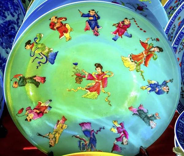 Colorful Chinese Ladies Ceramic Plate  Panjuan Flea Market  Beijing China — Stock Photo, Image