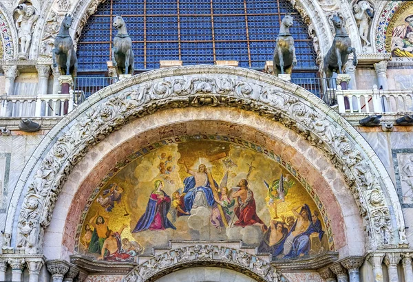 Risurrezione di Cristo Mosaico Antichi Cavalli Chiesa di San Marco Ve — Foto Stock