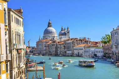 Grand Canal Santa Maria Selam Kilisesi gondol Venedik İtalya