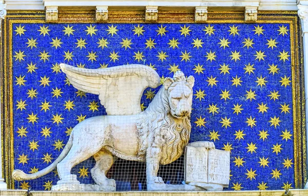 Tour de l'Horloge du Lion de Saint Marc Venise Italie — Photo