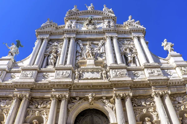 Igreja de Santa Maria Giglio Zobenigo fachada barroca Veneza Itália — Fotografia de Stock