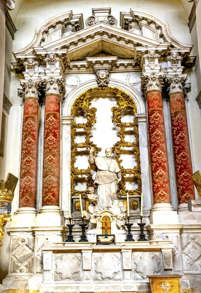 Santa maria giglio zobenigo kirche basilika venedig italien — Stockfoto