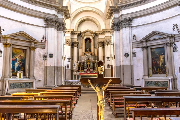 Saint Simeone bazilikanın kubbe kilise Venedik İtalya — Stok fotoğraf