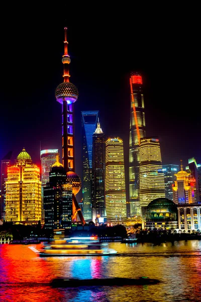 Oriental Pearl Tower Pudong Barche Riflessioni Notti Luci Huangpu River — Foto Stock