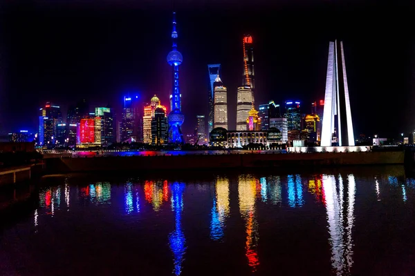 Pomnik Ludzi Bohaterów Oriental Pearl Wieża Pudong Bund Huangpu Rzeka — Zdjęcie stockowe
