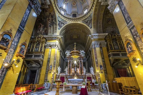 Estátuas de Altar Basílica de Cúpula Igreja de Santa Maria Traspontina Roma Itália — Fotografia de Stock