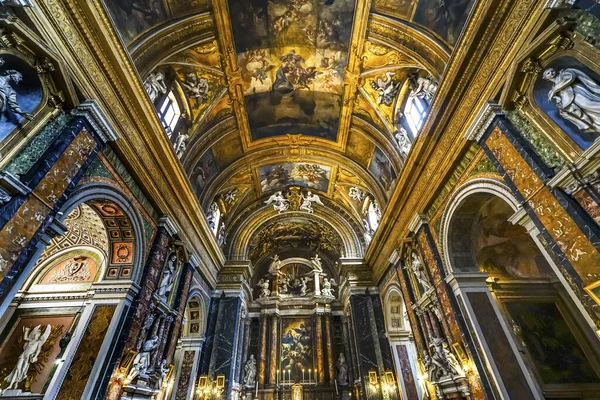 Statues d'autel Fresques Basilique Jésus et Marie Eglise Rome Italie — Photo