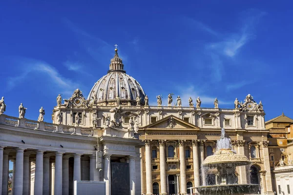 Aziz Peter Meydanı Kubbesi Bernini Çeşmesi Vatikan Roma İtalya — Stok fotoğraf