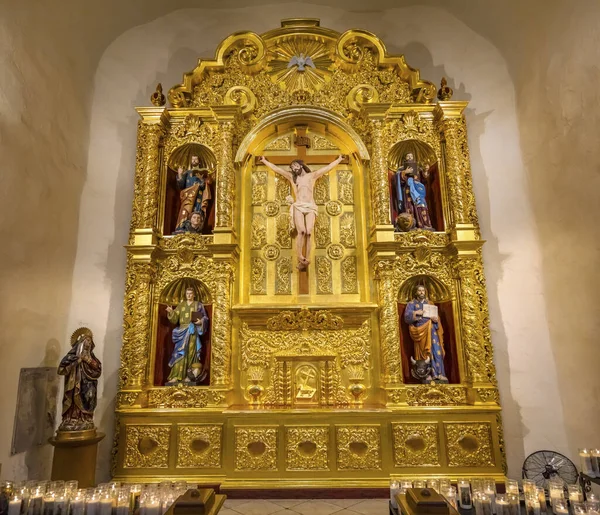 Βασιλική Altar Crucifixion Κεριά San Fernando καθεδρικός ναός San Antonio Τέξας — Φωτογραφία Αρχείου