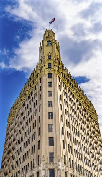 Emily Morgan West Hotel Texas flagga San Antonio Texas — Stockfoto