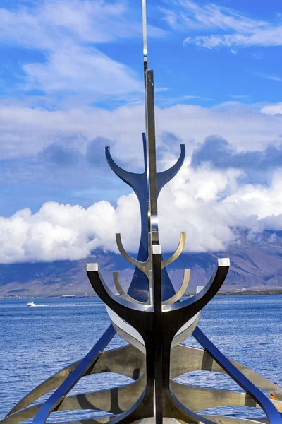 Sun Voyager Viking Ship Statue Reykjavik Iceland — Stock Photo, Image