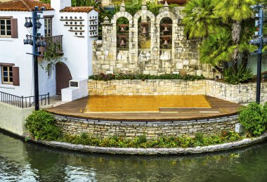 Arneson Tiyatrosu Yansıma Nehri Yürüyüşü San Antonio Teksas