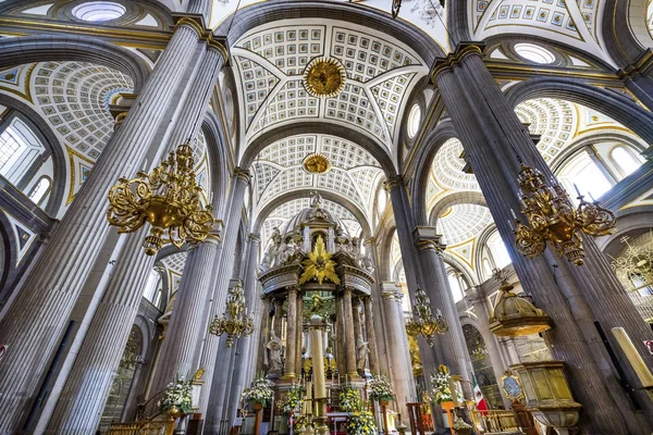Basílica Altar Ornate Coloful Ceiling Catedral de Puebla México — Foto de Stock