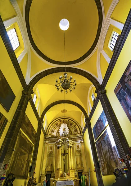 Puebla Mexico Januari 2019 Basilica Altar Yellow Church San Cristobal — Stockfoto