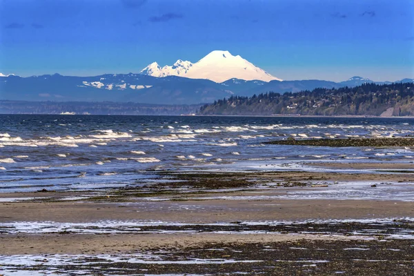 Monte Baker Mukilteo Snow Mountain Bracketts Landing North Black Sand — Foto de Stock