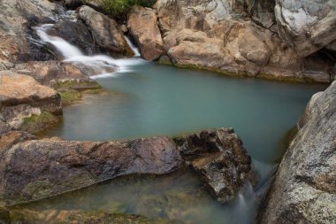 Rocky River şelale sahnesi