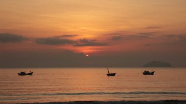 Güneş sabah gökyüzü Vietnam