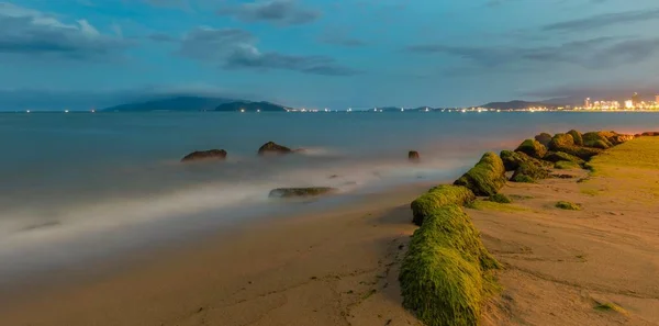 Nha Trang şehir sahil şeridi