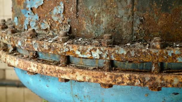 Rusted nuts of the boiler in the abandoned factory. Smooth and slow dolly shot — Stock Video