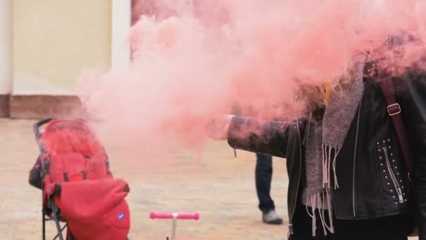 Festival del humo de color - slow motion 180 fps — Vídeos de Stock