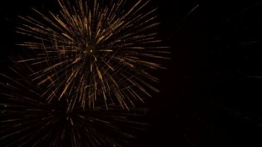 Fireworks uygulamasında şehir, zafer - slowmotion gün 60 fps