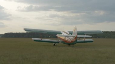 Uçak kalkış - slowmotion 60fps