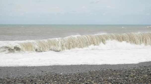 Magas hullámok, a Fekete-tenger - Batumi, Georgia — Stock videók