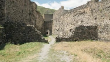 Khertvisi kale Gürcistan'daki en eski kale biridir