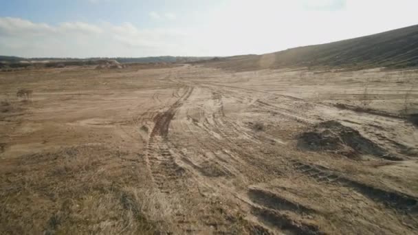 Sand ballast quarry on the cloudy summer day — Stock video