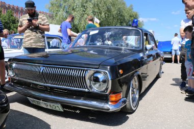 Yoshkar-Ola, Rusya, 02 Haziran, 2019: oto ve motosiklet Sergisi-Festival-yo Summit 2019-Autoshow-nadir, ayarlı ve alışılmadık araçların Sergisi.