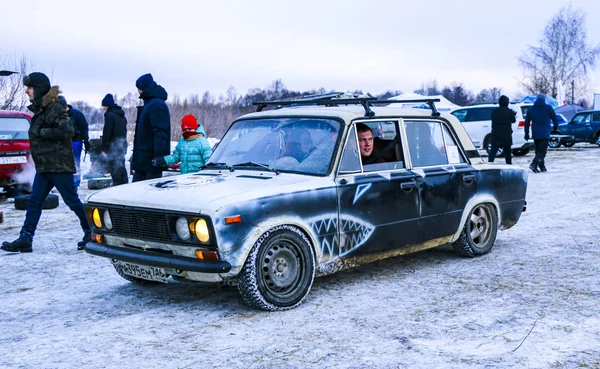Yoshkar-Ola, Russia, 11 січня 2020: Зимове автошоу для Chri — стокове фото