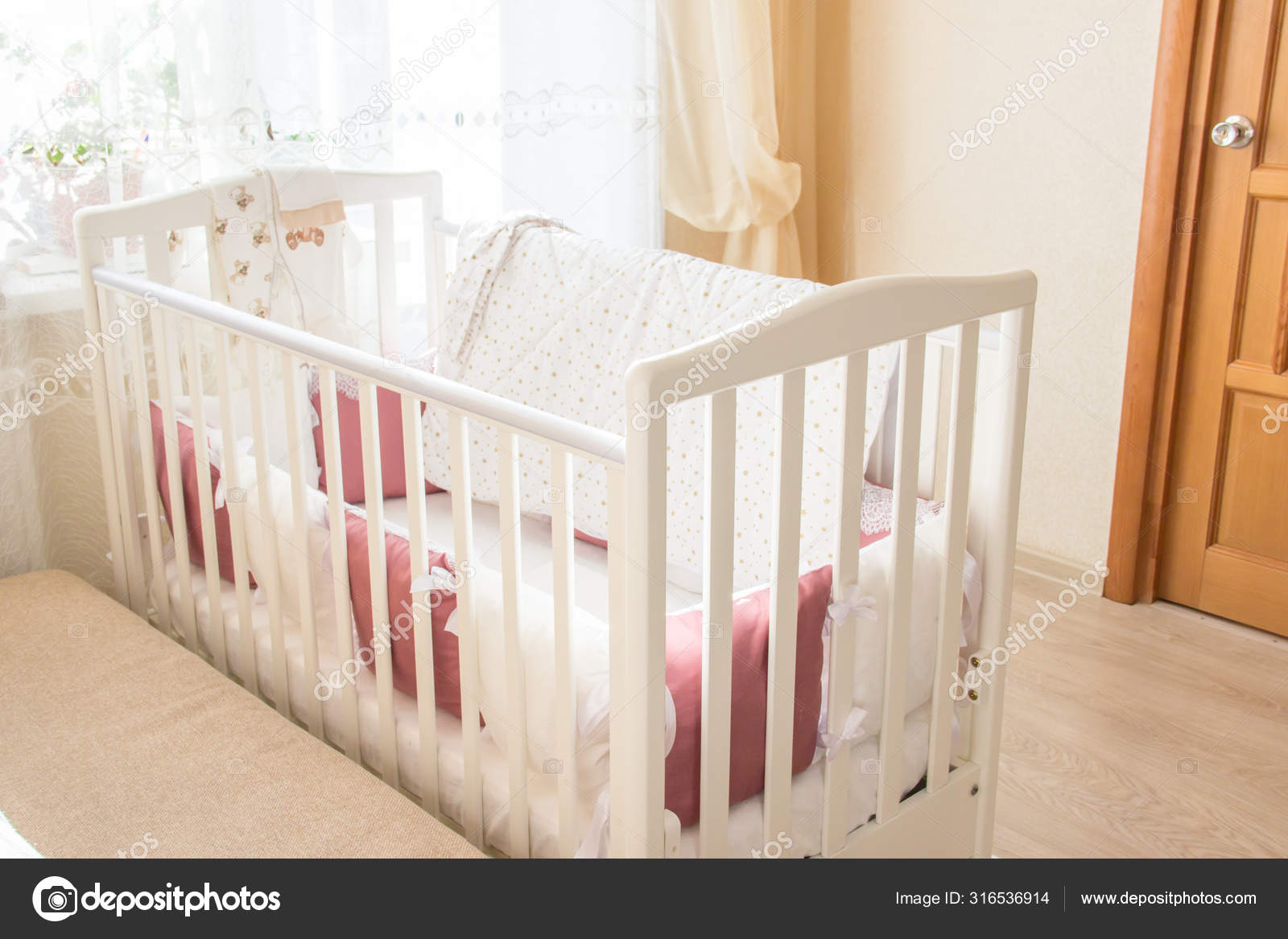 baby bed wheels