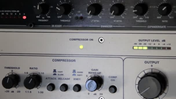 Rack Compresores Audio Otros Componentes Del Sistema Refuerzo Sonido Estudio — Vídeo de stock