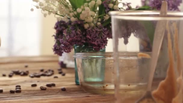 Dalgalı Kahve Krem Şantili Kahve Latte Köpüğü Çki Tarifi Şeker — Stok video