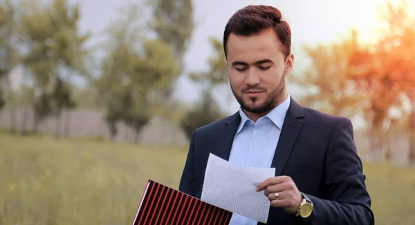 İş başarı ile işadamı 