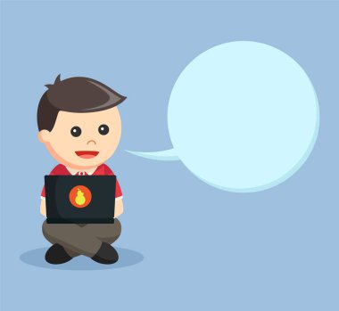 Laptop belirtme çizgisi ile oynayan çocuk