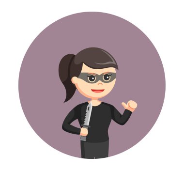 kadın hırsız bıçakla daire arka planda