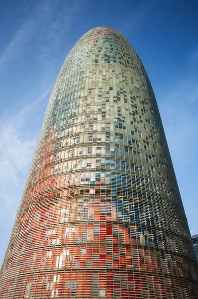 Torre Agbar Tower en Barcelona, España, septiembre 2016 — Foto de Stock