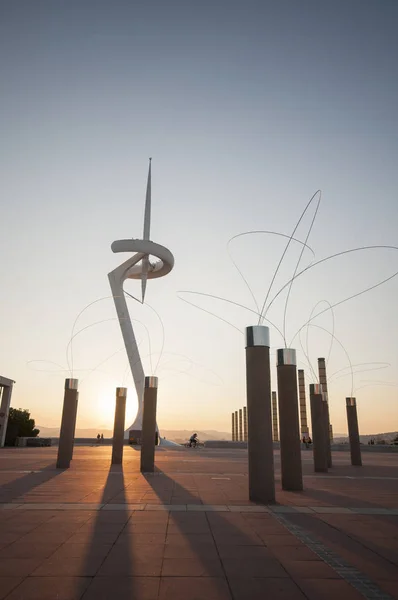 Montjuic Communications Tower Por Santiago Calatrava 1991 Farolas Por Tarde — Foto de Stock