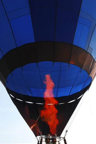 Preparación Globo Aire Caliente Para Volar —  Fotos de Stock