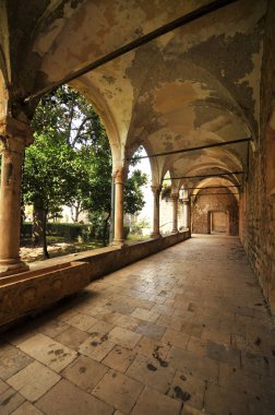 Koridor Lokrum Adası, Hırvatistan Benedictine Manastırı