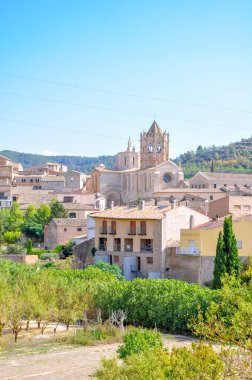 arka plan Romanesk Gotik ortaçağ şehir İspanya ile kırsal görünümü
