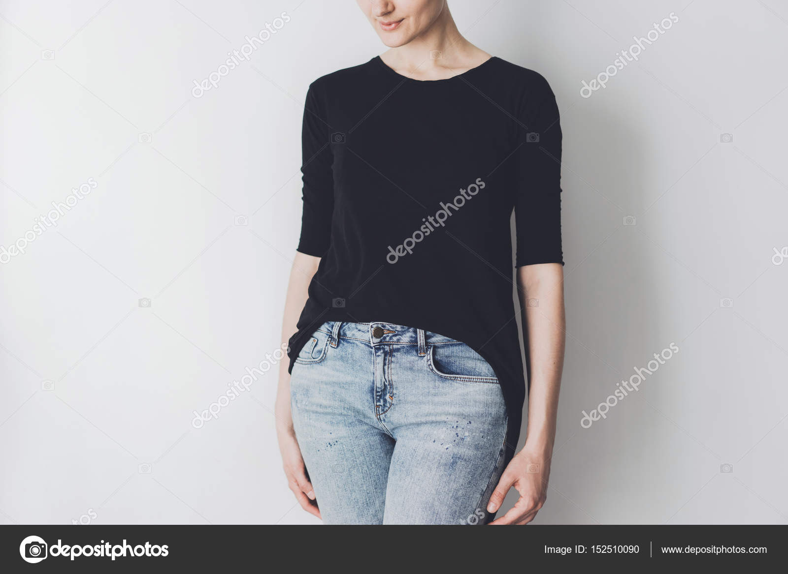 black shirt with jeans girl
