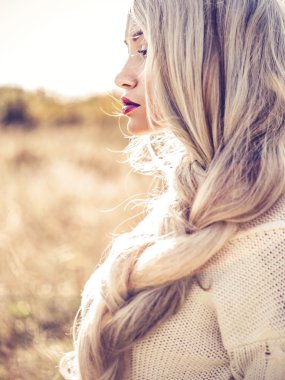 Sonbahar manzara güzel Bayan