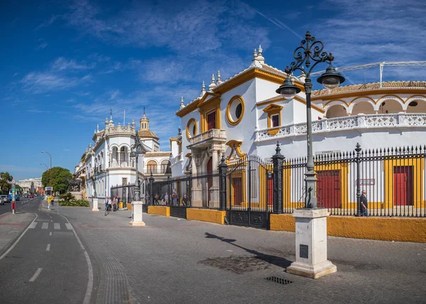 Plaza de toros de la Real Maestranza de Caballeria de Sevilla — Stockfoto