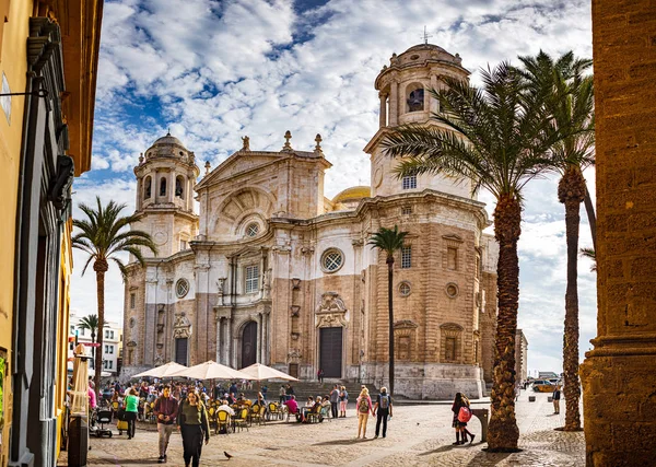 Plaza de la Catedral y Catedral de Cádiz — Foto de Stock