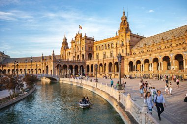 Sevilla 'nın Espana Meydanı