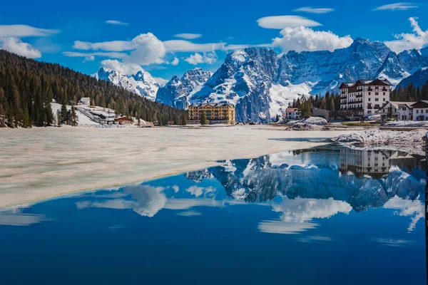 Misurina meer in Zuid-Tirol — Stockfoto