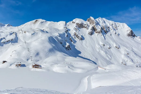 Sciatore Snowboarder Non Identificato Sulla Pista Alpina Lech Austria — Foto Stock